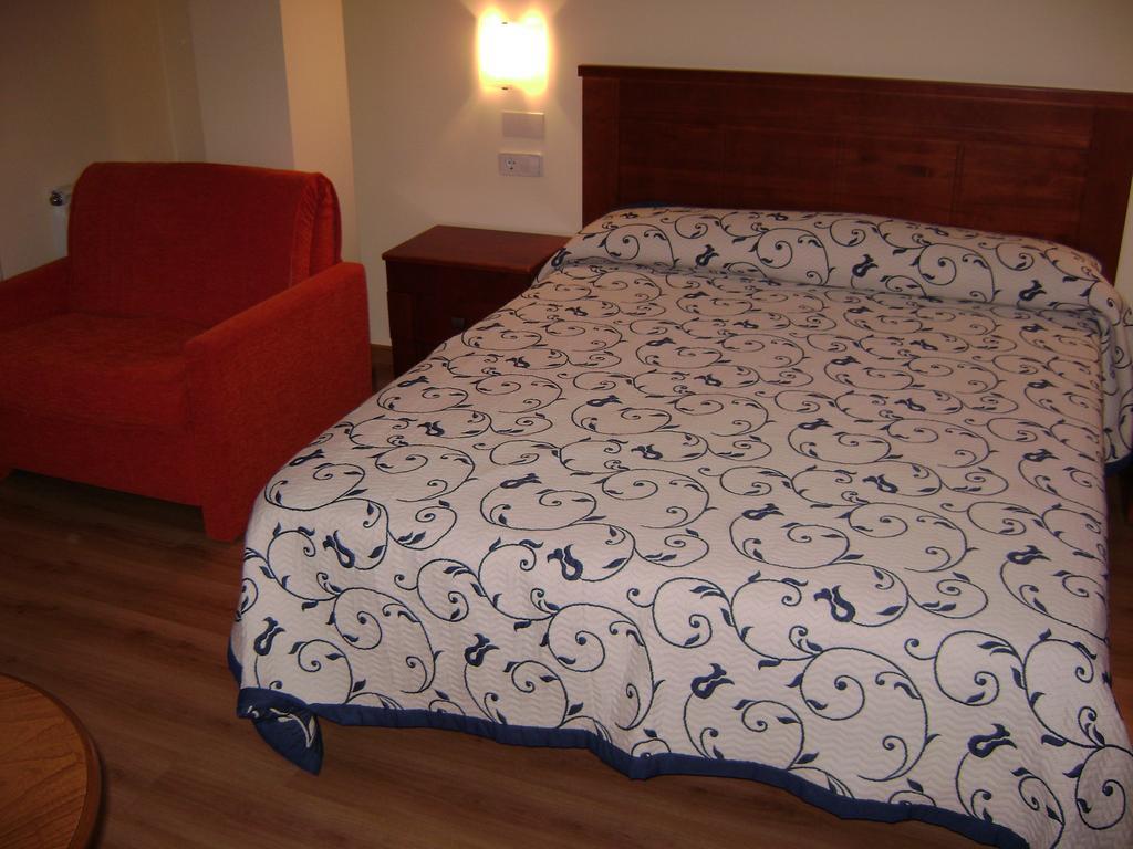 Hostal Santa Baia Ribadumia Room photo