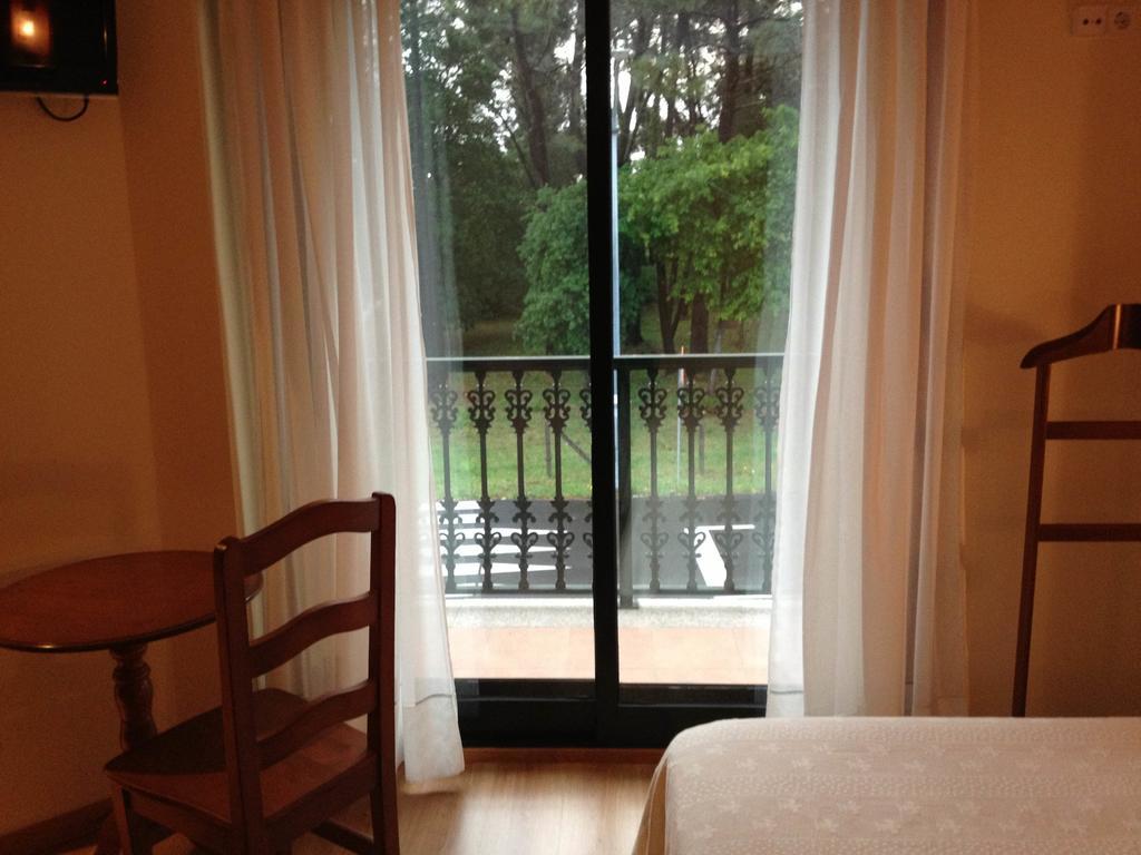 Hostal Santa Baia Ribadumia Room photo