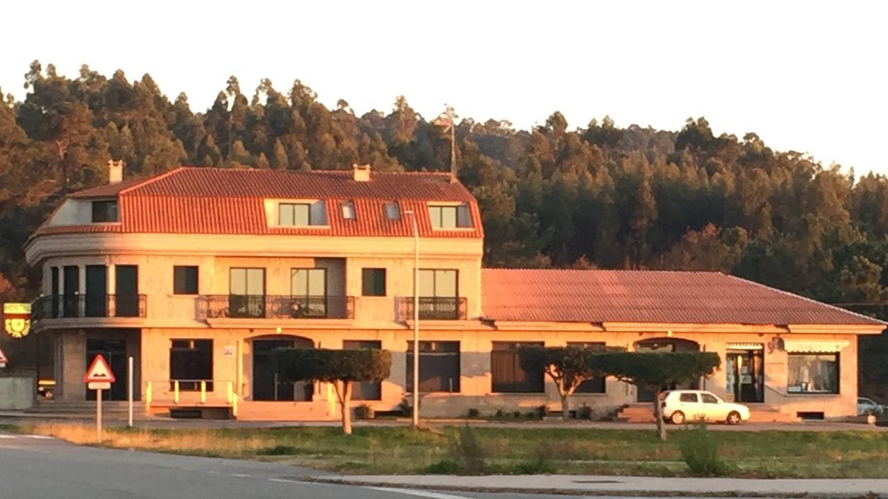 Hostal Santa Baia Ribadumia Exterior photo